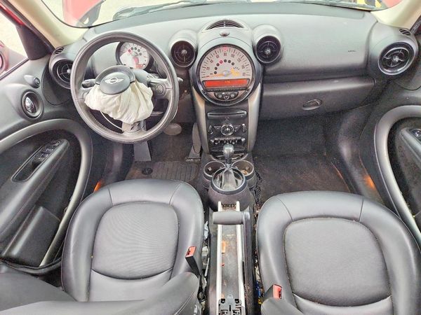2014 MINI COOPER