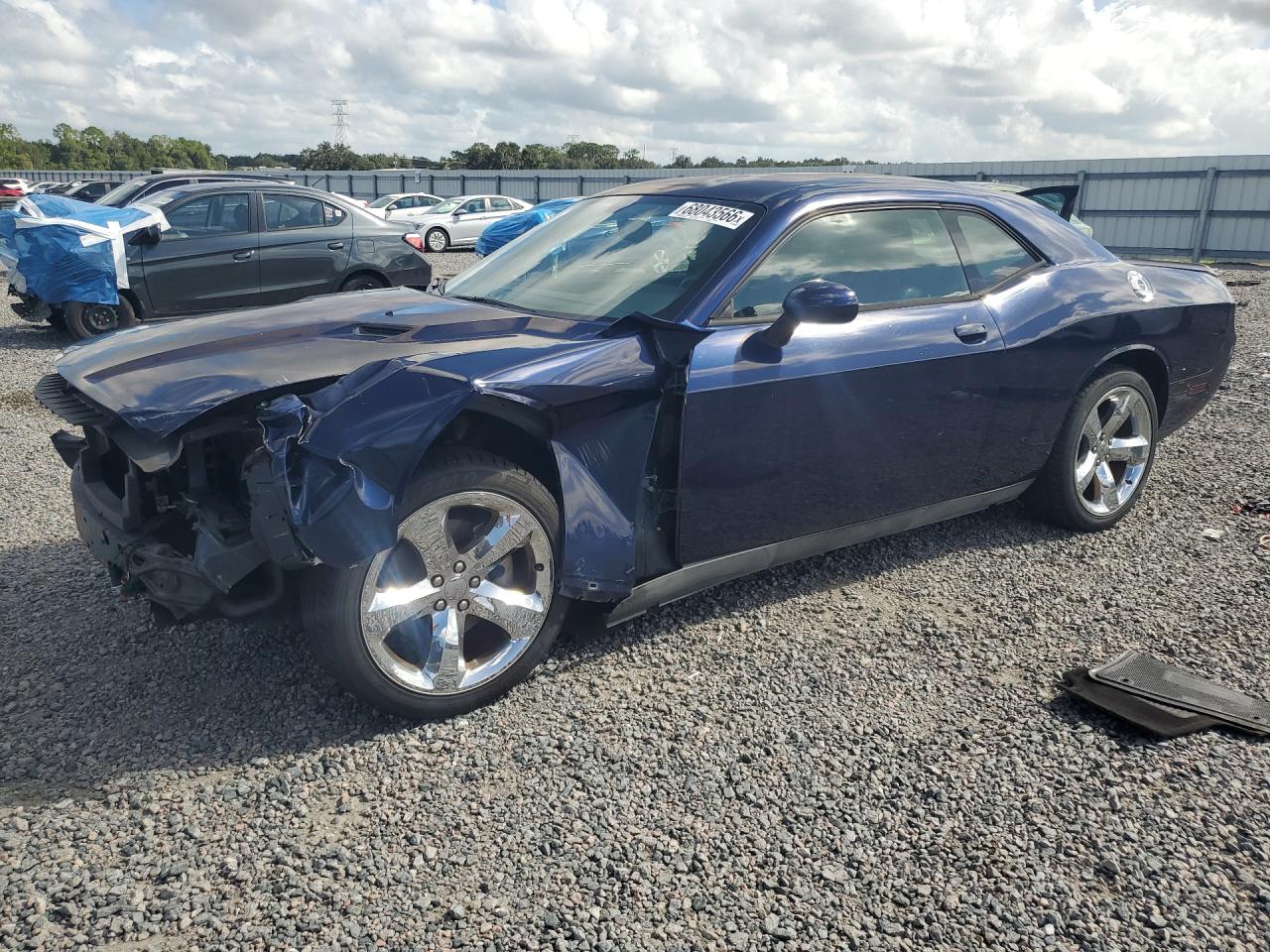 2013 DODGE CHALLENGER — Front 3/4