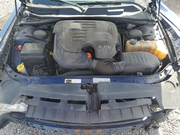 2013 DODGE CHALLENGER — Engine bay