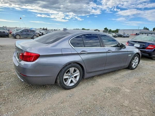 2012 BMW 528