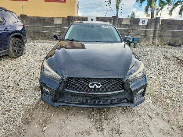 2016 INFINITI Q50
