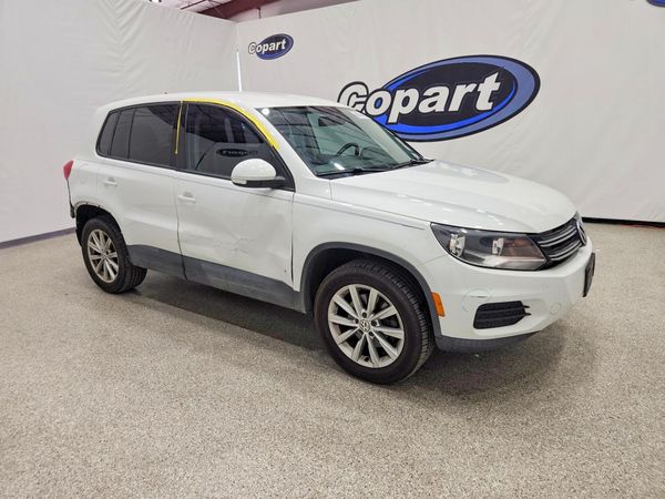 2017 VOLKSWAGEN TIGUAN