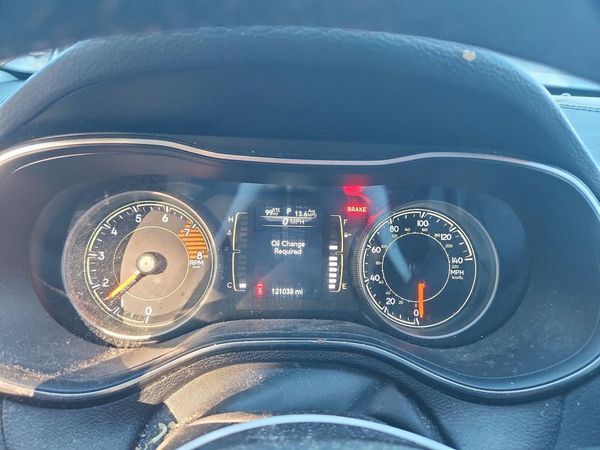 2019 JEEP CHEROKEE Latitude Plus — ODOM