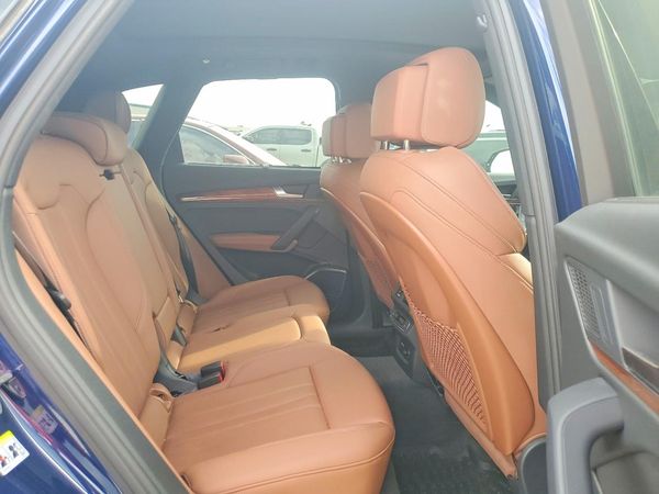 2022 AUDI Q5 S Line quattro Prestige