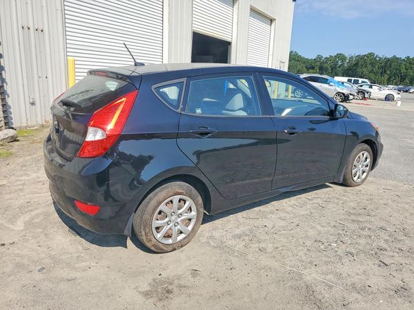 2013 HYUNDAI ACCENT GLS, GS