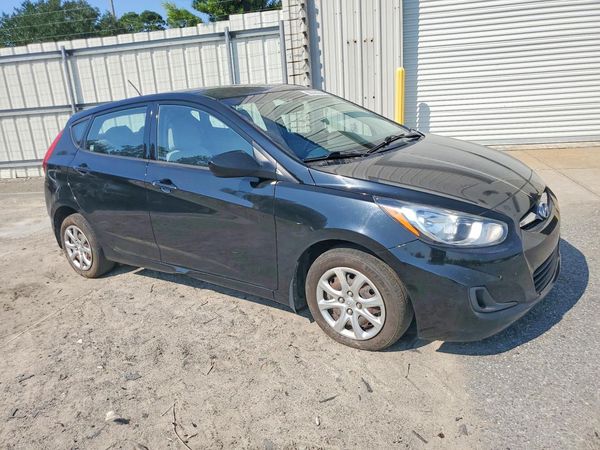 2013 HYUNDAI ACCENT GLS, GS