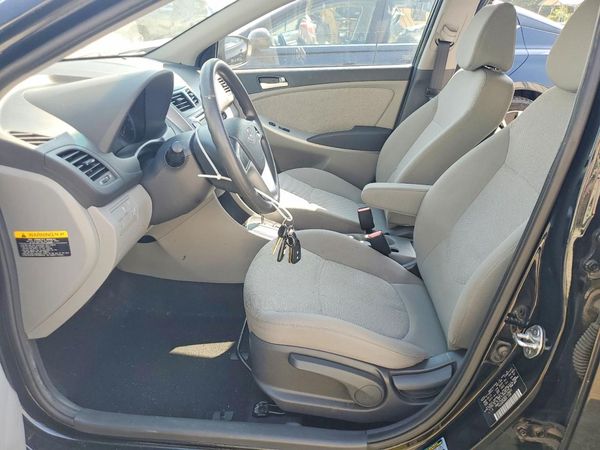 2013 HYUNDAI ACCENT GLS, GS