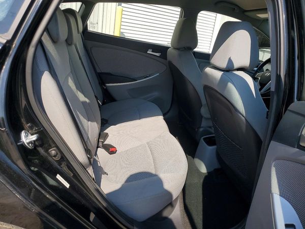 2013 HYUNDAI ACCENT GLS, GS