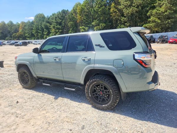 2023 TOYOTA 4RUNNER