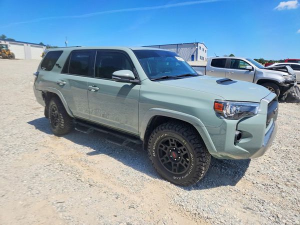 2023 TOYOTA 4RUNNER