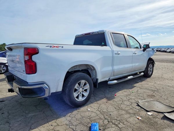 2022 CHEVROLET SILVERADO LT — PSRA