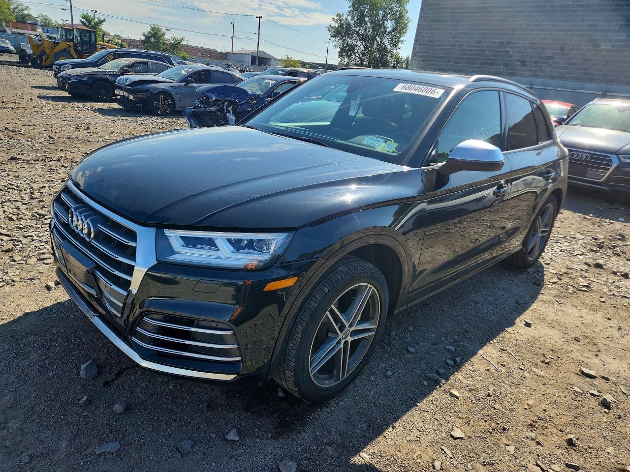 2018 AUDI SQ5 quattro Premium Plus — Front 3/4