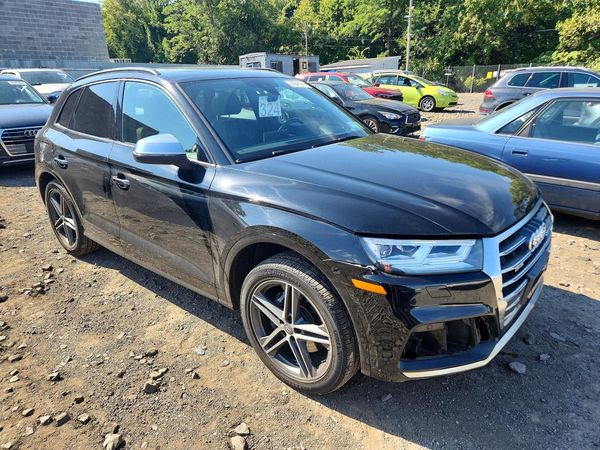 2018 AUDI SQ5 quattro Premium Plus — Passenger 3/4