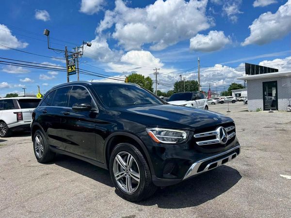 2022 MERCEDES-BENZ GLC