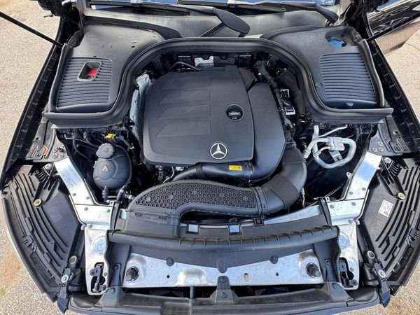 2022 MERCEDES-BENZ GLC