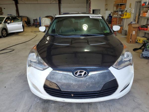 2013 HYUNDAI VELOSTER