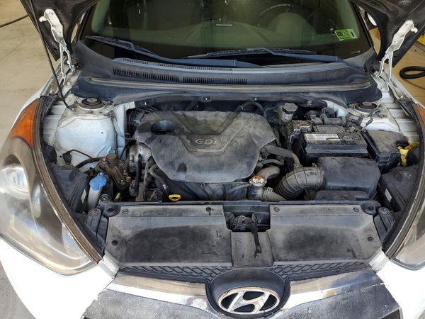 2013 HYUNDAI VELOSTER