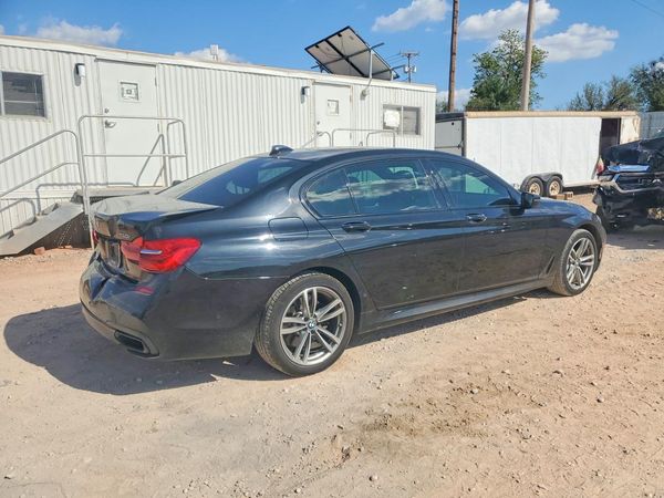 2017 BMW 750 xDrive