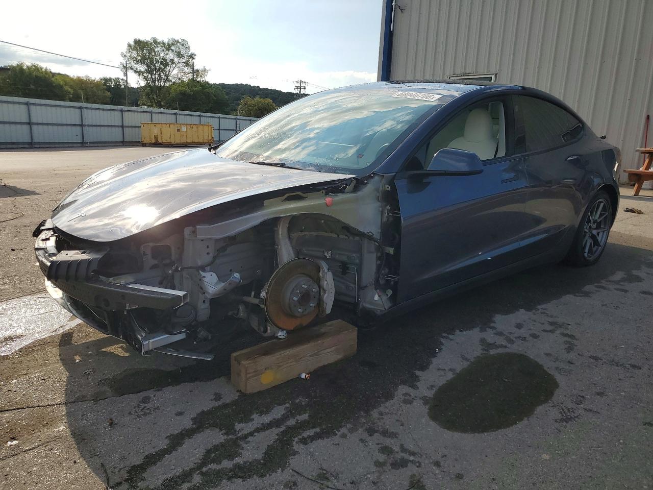 2023 TESLA MODEL 3 — Front 3/4