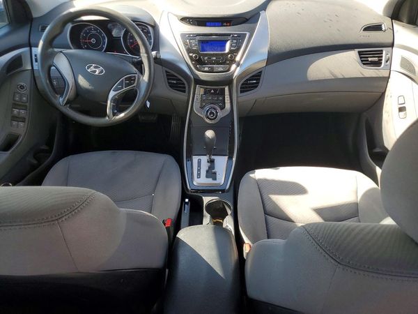 2013 HYUNDAI ELANTRA