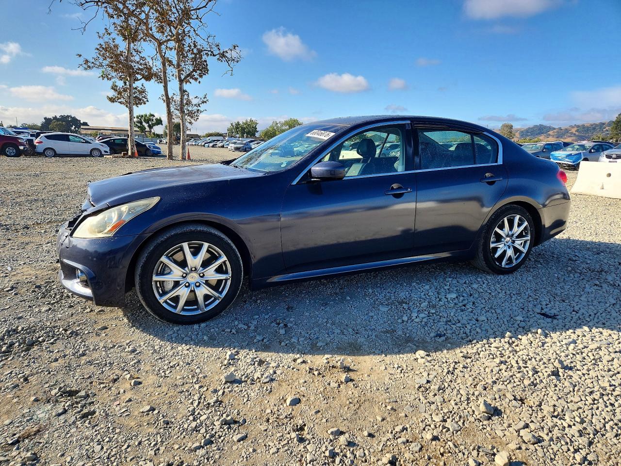2012 INFINITI G37