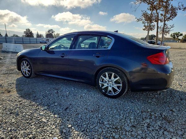 2012 INFINITI G37