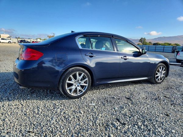 2012 INFINITI G37