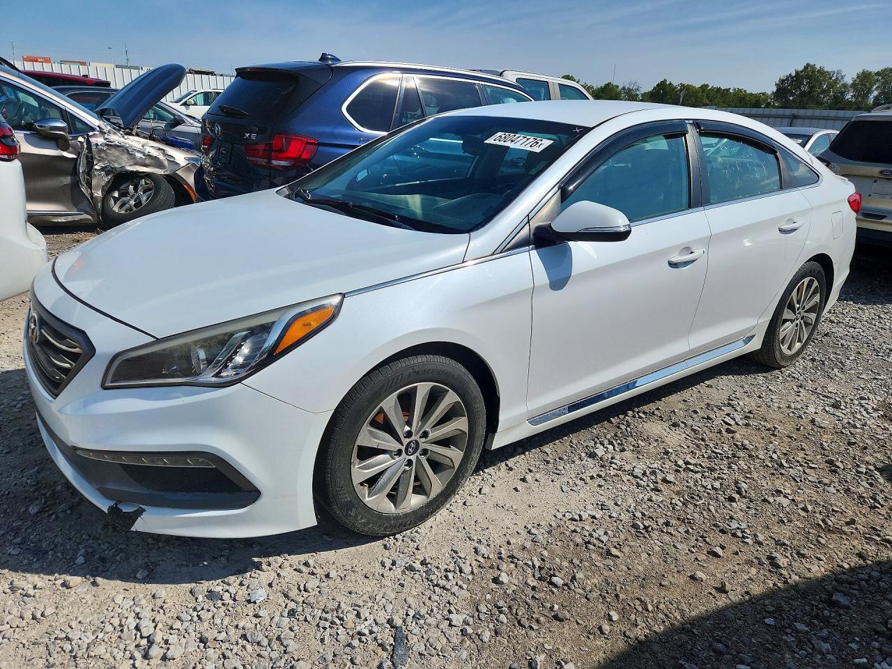 2017 HYUNDAI SONATA — Front 3/4