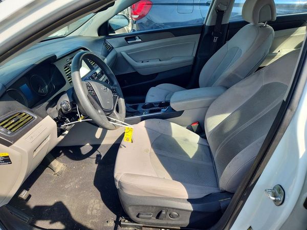 2017 HYUNDAI SONATA — DENT