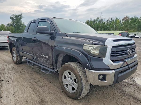 2015 TOYOTA TUNDRA