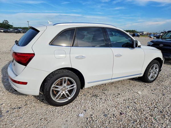 2017 AUDI Q5 quattro Premium