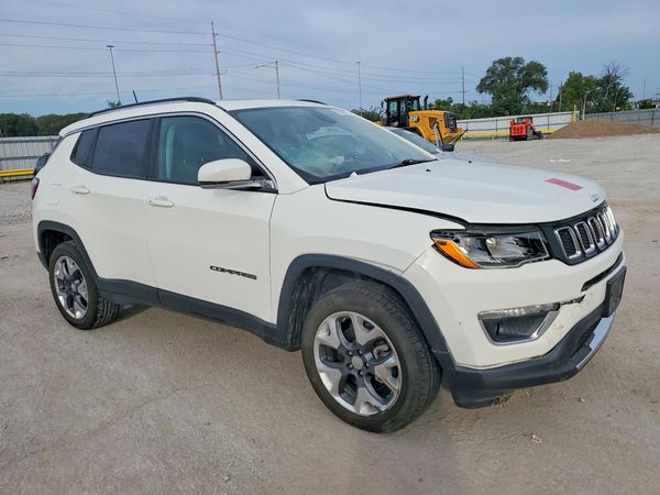 2019 JEEP COMPASS Limited — Passenger 3/4