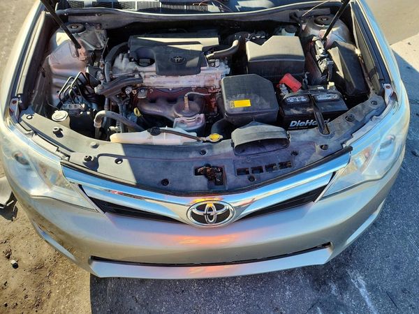 2013 TOYOTA CAMRY