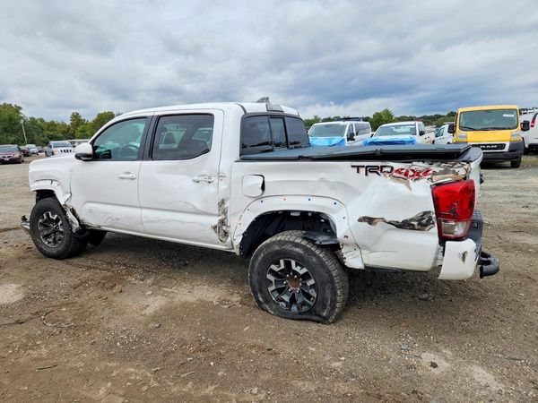 2016 TOYOTA TACOMA