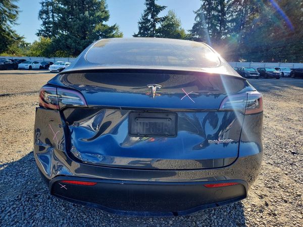 2020 TESLA MODEL Y