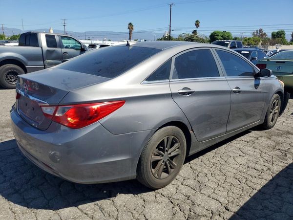 2013 HYUNDAI SONATA GLS/ GLS Popular