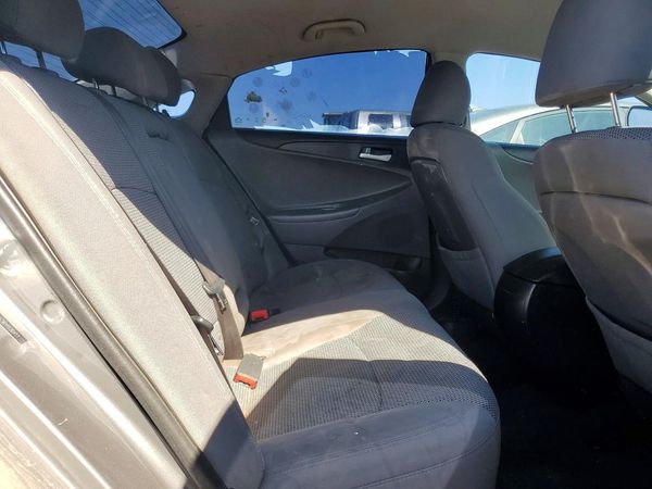 2013 HYUNDAI SONATA GLS/ GLS Popular
