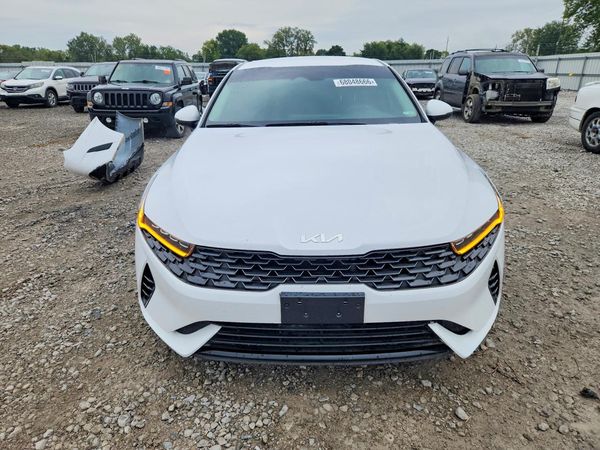 2022 KIA K5