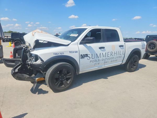 2024 RAM 1500 CLASSIC SLT / Warlock