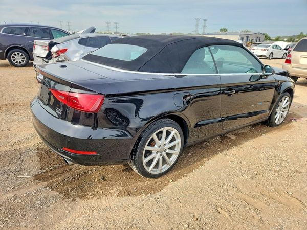 2015 AUDI A3
