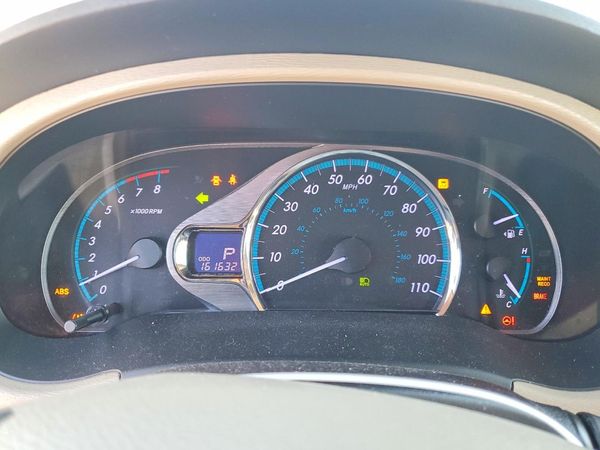 2014 TOYOTA SIENNA