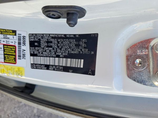 2014 TOYOTA SIENNA