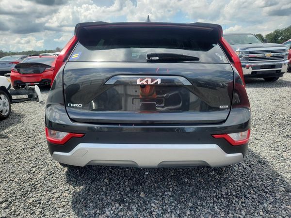 2023 KIA NIRO EX