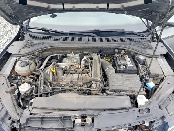 2019 VOLKSWAGEN JETTA S, SE, R-Line