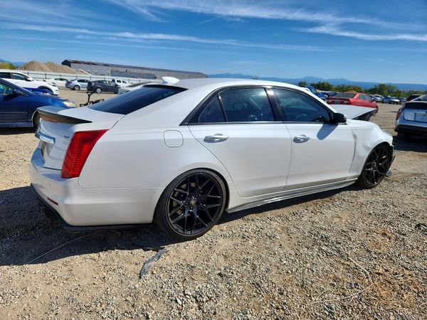 2016 CADILLAC CTS Vsport