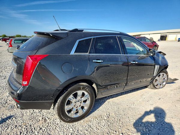 2016 CADILLAC SRX Luxury
