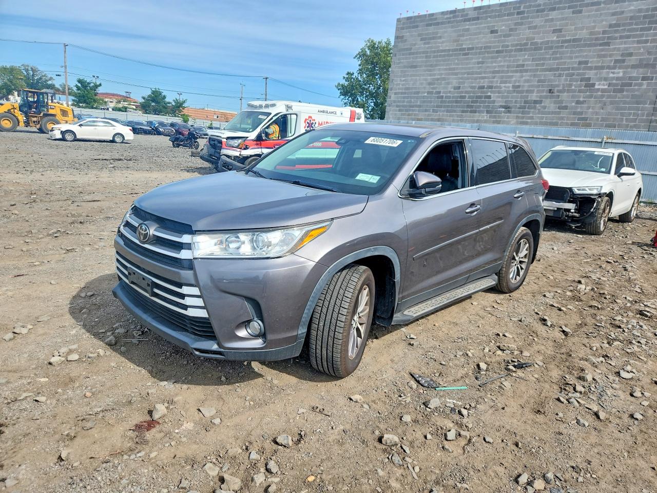 2019 TOYOTA HIGHLANDER