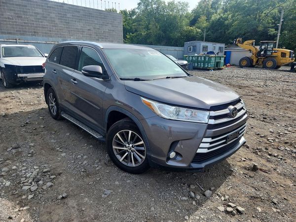 2019 TOYOTA HIGHLANDER