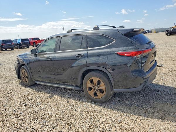 2022 TOYOTA HIGHLANDER Special Edition