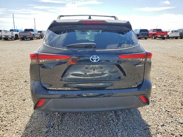 2022 TOYOTA HIGHLANDER Special Edition
